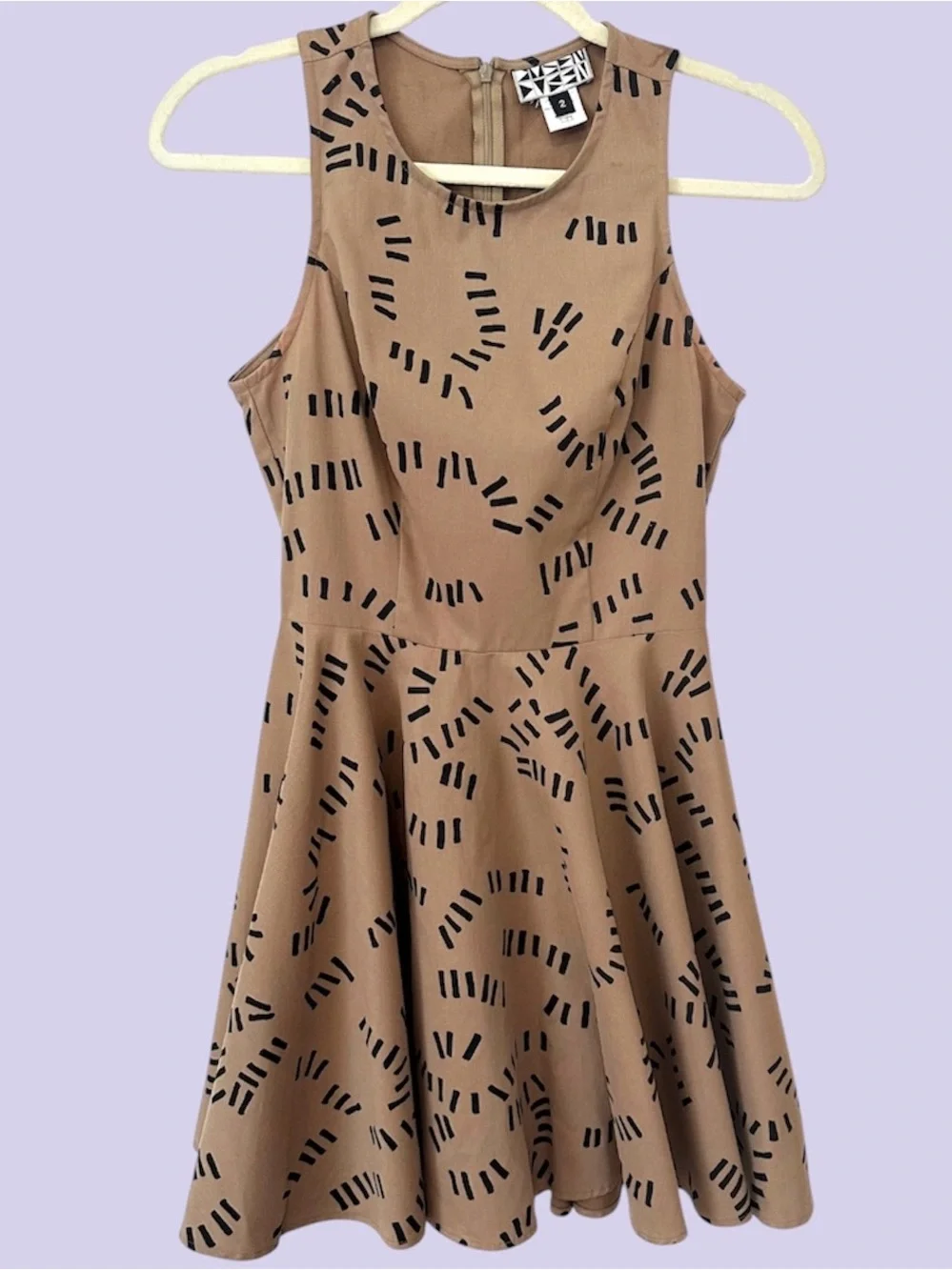 Dusen dusen tan linear print skater dress